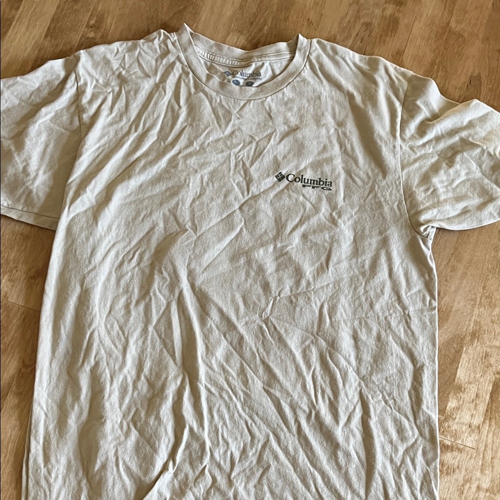 Columbia Men's Off-White Short Sleeve Tee